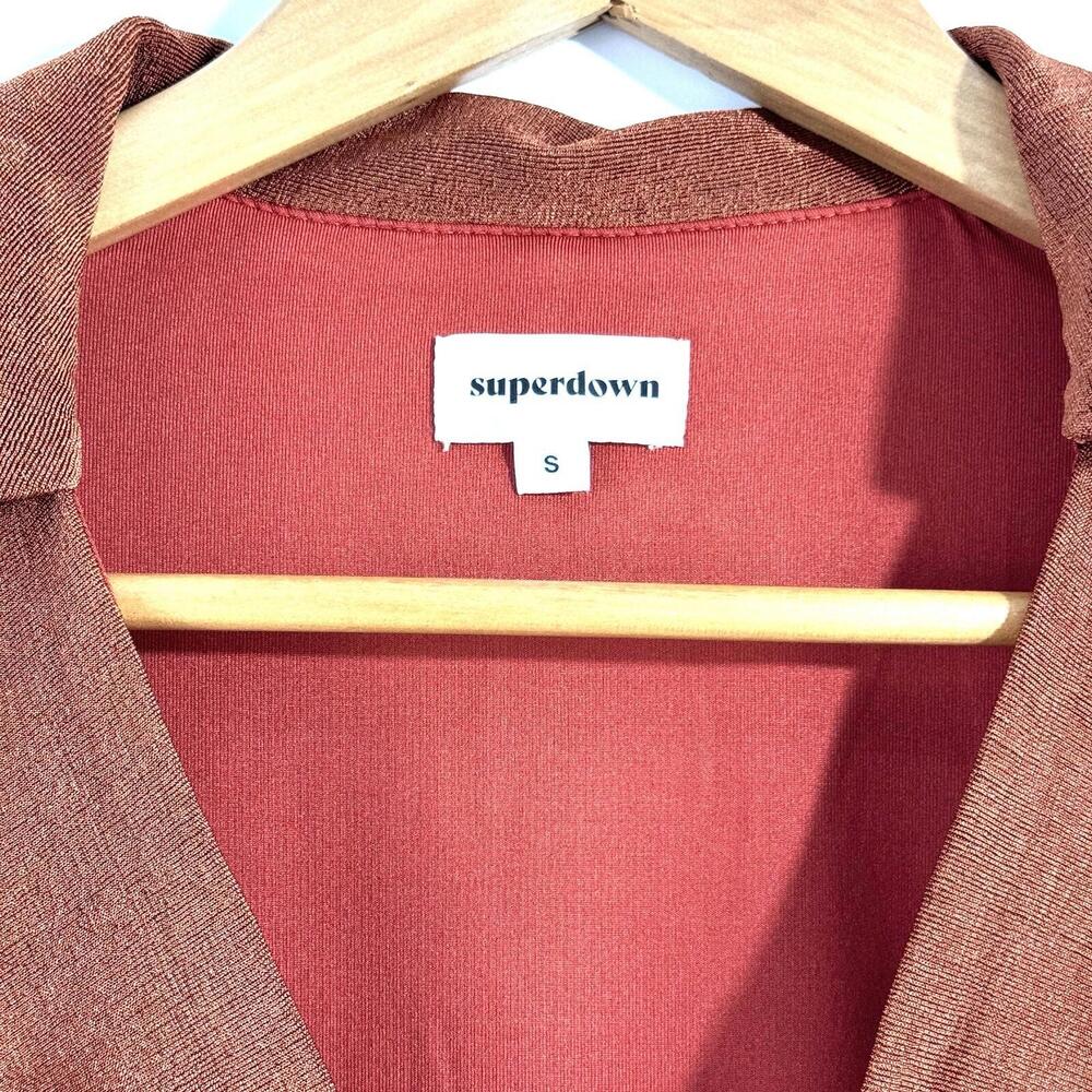 Superdown Women’s Size Small Rust Brown Penelope Long Sleeve Mini Dress NWT - Picture 3 of 9